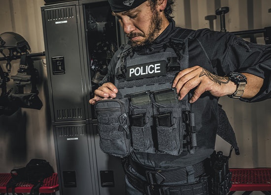 Condor Outdoor Plate Carrier with Modular Pouches in Black